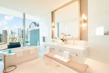 Spojené arabské emiráty Dubaj Five Luxe Jbr 9 dňový pobyt All Inclusive Letecky Letisko: Praha August 2026 (28/08/26- 5/09/26)