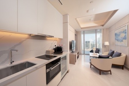Spojené arabské emiráty Dubaj Five Luxe Jbr 9 dňový pobyt All Inclusive Letecky Letisko: Praha August 2026 (28/08/26- 5/09/26)