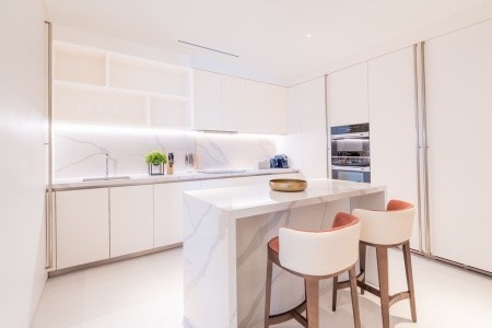 Spojené arabské emiráty Dubaj Five Luxe Jbr 9 dňový pobyt All Inclusive Letecky Letisko: Praha August 2026 (28/08/26- 5/09/26)