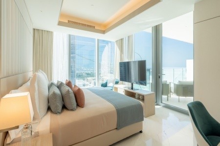 Spojené arabské emiráty Dubaj Five Luxe Jbr 9 dňový pobyt All Inclusive Letecky Letisko: Praha August 2026 (28/08/26- 5/09/26)