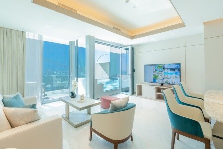 Spojené arabské emiráty Dubaj Five Luxe Jbr 9 dňový pobyt All Inclusive Letecky Letisko: Praha August 2026 (28/08/26- 5/09/26)
