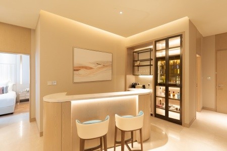 Spojené arabské emiráty Dubaj Five Luxe Jbr 9 dňový pobyt All Inclusive Letecky Letisko: Praha August 2026 (28/08/26- 5/09/26)