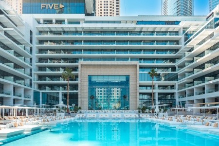 Spojené arabské emiráty Dubaj Five Luxe Jbr 9 dňový pobyt All Inclusive Letecky Letisko: Praha August 2026 (28/08/26- 5/09/26)