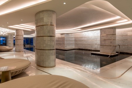 Spojené arabské emiráty Dubaj Five Luxe Jbr 9 dňový pobyt All Inclusive Letecky Letisko: Praha August 2026 (28/08/26- 5/09/26)