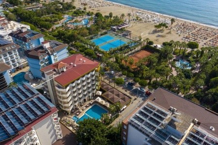 Riviera Hotel & Spa - 5