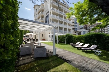 Le Rose Suite
