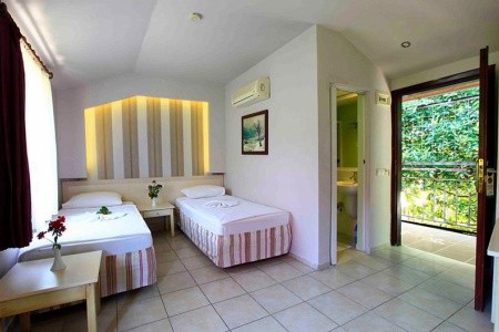 Leda Beach - 25