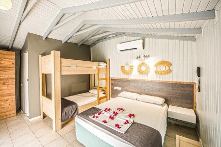 Leda Beach - 28