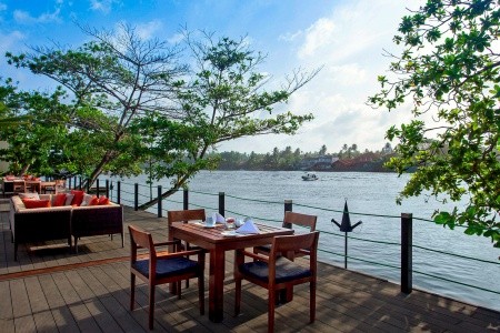 Centara Ceysands Resort & Spa