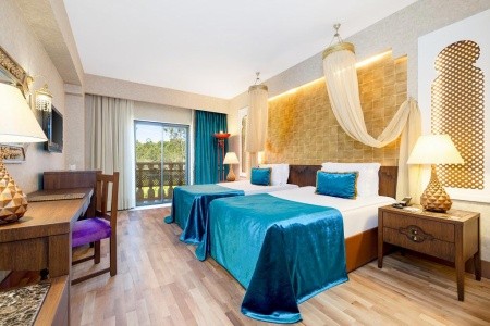 Spice Hotel & Spa - 10