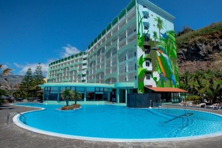 Madeira Funchal Pestana Ocean Bay 6 dňový pobyt All Inclusive Letecky Letisko: Budapešť December 2026 (21/12/26-26/12/26)