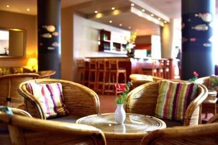 Madeira Funchal Pestana Ocean Bay 6 dňový pobyt All Inclusive Letecky Letisko: Budapešť December 2026 (21/12/26-26/12/26)