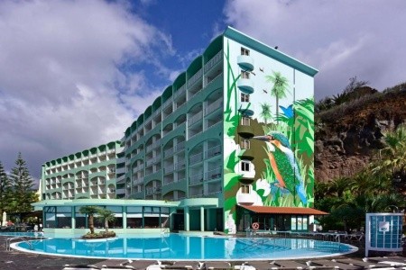 Madeira Funchal Pestana Ocean Bay 6 dňový pobyt All Inclusive Letecky Letisko: Budapešť December 2026 (21/12/26-26/12/26)