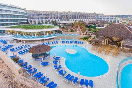Ramla Bay - 5