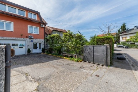 Apartmány 3298-6474