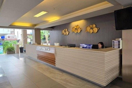 Thajsko Pattaya Jomtien Plaza Residence 14 dňový pobyt Raňajky Letecky Letisko: Praha November 2026 (23/11/26- 6/12/26)
