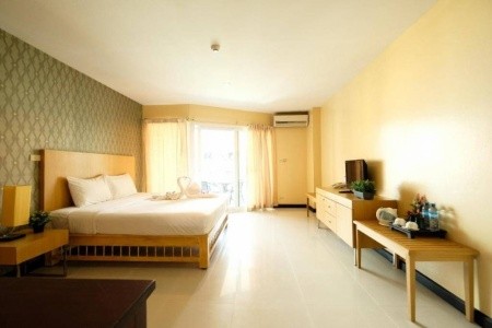 Thajsko Pattaya Jomtien Plaza Residence 14 dňový pobyt Raňajky Letecky Letisko: Praha November 2026 (23/11/26- 6/12/26)
