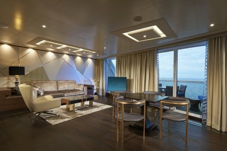 Norwegian Joy - 32