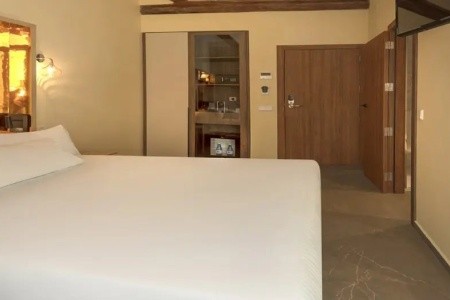 Sh Suite Palace - 10