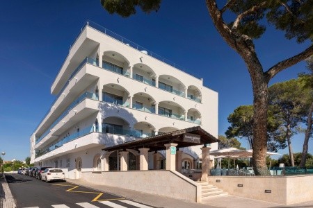 Alcanada Golf Hotel