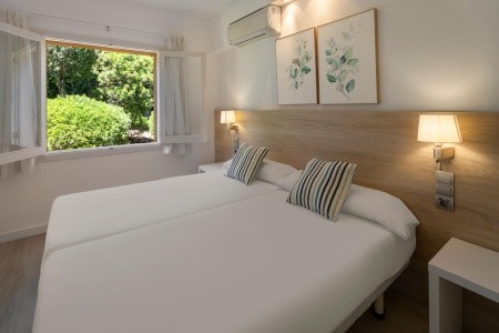 Alcanada Golf Hotel