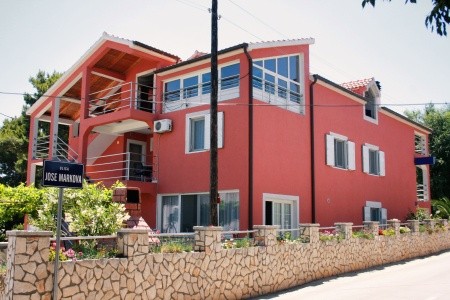 Apartmány 3298-978 - 3