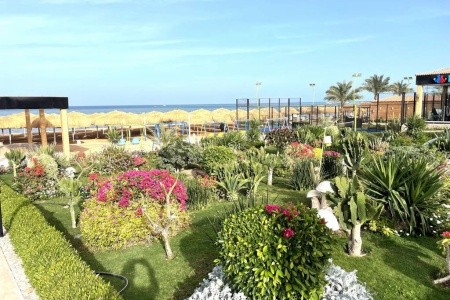 Rewaya Luxury Resort