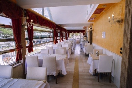 Taliansko  Margherita Jesolo (Jesolo) 8 dňový pobyt Polpenzia Vlastná August 2026 (29/08/26- 5/09/26)