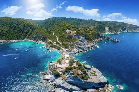 Kde sa natáčala Mamma Mia? Objavte grécke ostrovy Skopelos a Skiathos