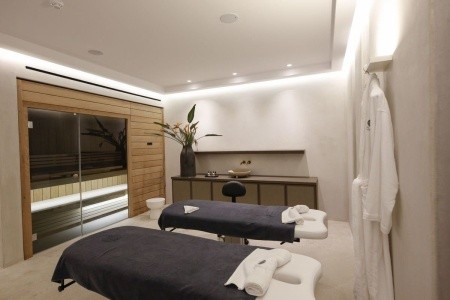 Grécko Mykonos Aeonic Suites & Spa 6 dňový pobyt Raňajky Letecky Letisko: Viedeň September 2026 ( 9/09/26-14/09/26)