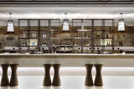 Grécko Mykonos Aeonic Suites & Spa 6 dňový pobyt Raňajky Letecky Letisko: Viedeň September 2026 ( 9/09/26-14/09/26)