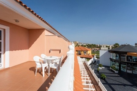 Kanárske ostrovy Tenerife El Duque (Playa Del Duque) 7 dňový pobyt Bez stravy Letecky Letisko: Budapešť January 2027 (30/01/27- 5/02/27)