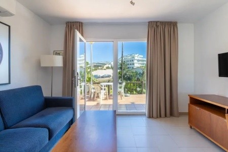 Ramada Hotel & Suites By Wyndham Costa Del Sol - 47
