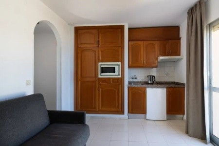 Ramada Hotel & Suites By Wyndham Costa Del Sol - 48