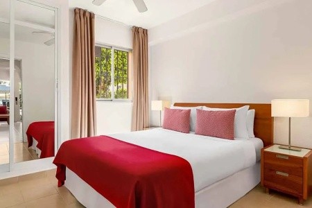 Ramada Hotel & Suites By Wyndham Costa Del Sol - 49