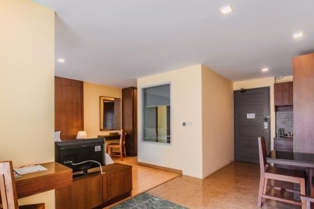 Elite Suites Patong