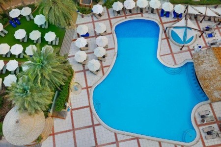 Spojené arabské emiráty Dubaj Hilton Dubai Jumeirah 6 dňový pobyt Polpenzia Letecky Letisko: Praha July 2026 (16/07/26-21/07/26)