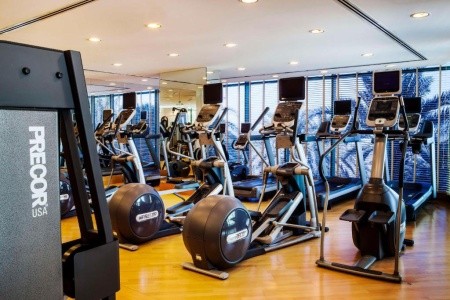 Spojené arabské emiráty Dubaj Hilton Dubai Jumeirah 6 dňový pobyt Polpenzia Letecky Letisko: Praha July 2026 (16/07/26-21/07/26)