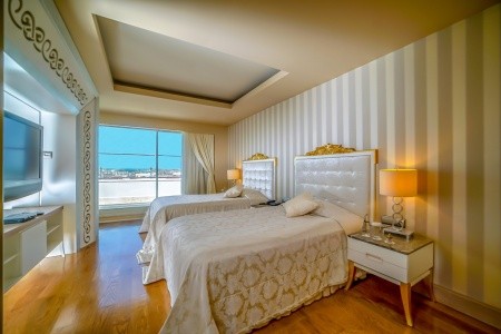 Kamelya Selin - 60