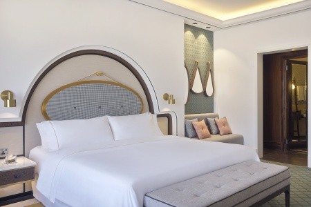 Spojené arabské emiráty Dubaj The Westin Dubai Mina Seyahi Beach Resort & Marina 9 dňový pobyt Polpenzia Letecky Letisko: Praha August 2026 (11/08/26-19/08/26)