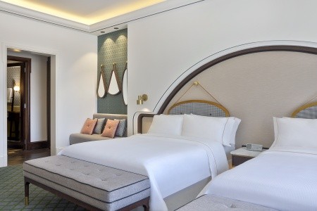 Spojené arabské emiráty Dubaj The Westin Dubai Mina Seyahi Beach Resort & Marina 9 dňový pobyt Polpenzia Letecky Letisko: Praha August 2026 (11/08/26-19/08/26)