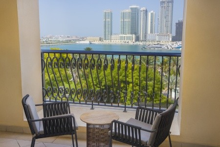 Spojené arabské emiráty Dubaj The Westin Dubai Mina Seyahi Beach Resort & Marina 9 dňový pobyt Polpenzia Letecky Letisko: Praha August 2026 (11/08/26-19/08/26)