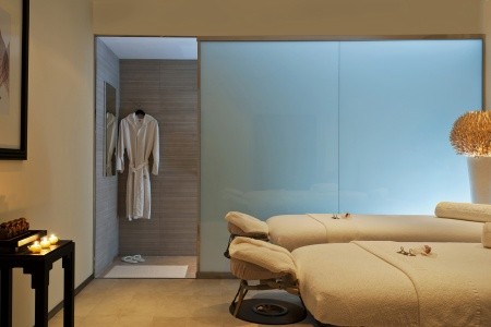 Spojené arabské emiráty Dubaj The Westin Dubai Mina Seyahi Beach Resort & Marina 9 dňový pobyt Polpenzia Letecky Letisko: Praha August 2026 (11/08/26-19/08/26)