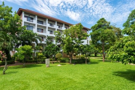 Thajsko Pattaya Pinnacle Grand Jomtien Resort & Spa 12 dňový pobyt Raňajky Letecky Letisko: Viedeň October 2026 ( 1/10/26-12/10/26)