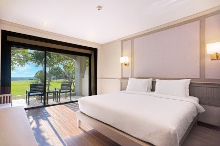 Thajsko Pattaya Pinnacle Grand Jomtien Resort & Spa 12 dňový pobyt Raňajky Letecky Letisko: Viedeň October 2026 ( 1/10/26-12/10/26)