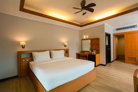 Thajsko Pattaya Pinnacle Grand Jomtien Resort & Spa 12 dňový pobyt Raňajky Letecky Letisko: Viedeň October 2026 ( 1/10/26-12/10/26)