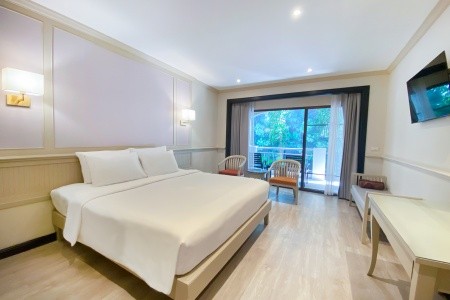 Thajsko Pattaya Pinnacle Grand Jomtien Resort & Spa 12 dňový pobyt Raňajky Letecky Letisko: Viedeň October 2026 ( 1/10/26-12/10/26)