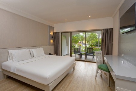 Thajsko Pattaya Pinnacle Grand Jomtien Resort & Spa 12 dňový pobyt Raňajky Letecky Letisko: Viedeň October 2026 ( 1/10/26-12/10/26)