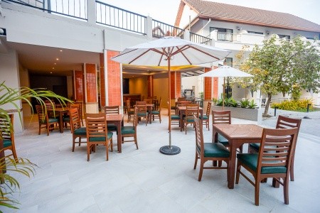 Thajsko Pattaya Pinnacle Grand Jomtien Resort & Spa 12 dňový pobyt Raňajky Letecky Letisko: Viedeň October 2026 ( 1/10/26-12/10/26)