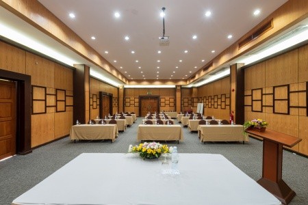 Thajsko Pattaya Pinnacle Grand Jomtien Resort & Spa 12 dňový pobyt Raňajky Letecky Letisko: Viedeň October 2026 ( 1/10/26-12/10/26)